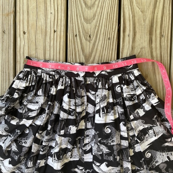 Disney Nightmare Before Christmas skater skirt S - Picture 10 of 11